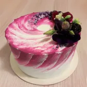 Акварельный торт с лизиантусом