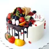 Торт "Рог изобилия с ягодами и фруктами"