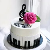 Торт для пианиста с живой розой